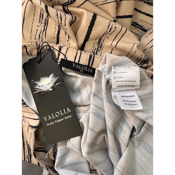New VALOLIA Women's Beige Stripe 3/4 Sleeve V Neck Casual Tunic Top Size XL - Picture 6 of 7